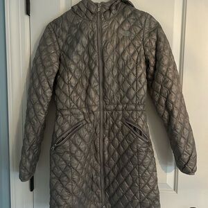 The North Face Women's Quilted Silver Jacket